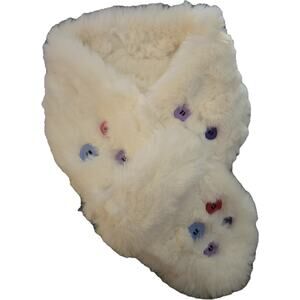 💙 O/S HALARA 💙 Winter White Faux Fur Crossover Button Scarf 💙